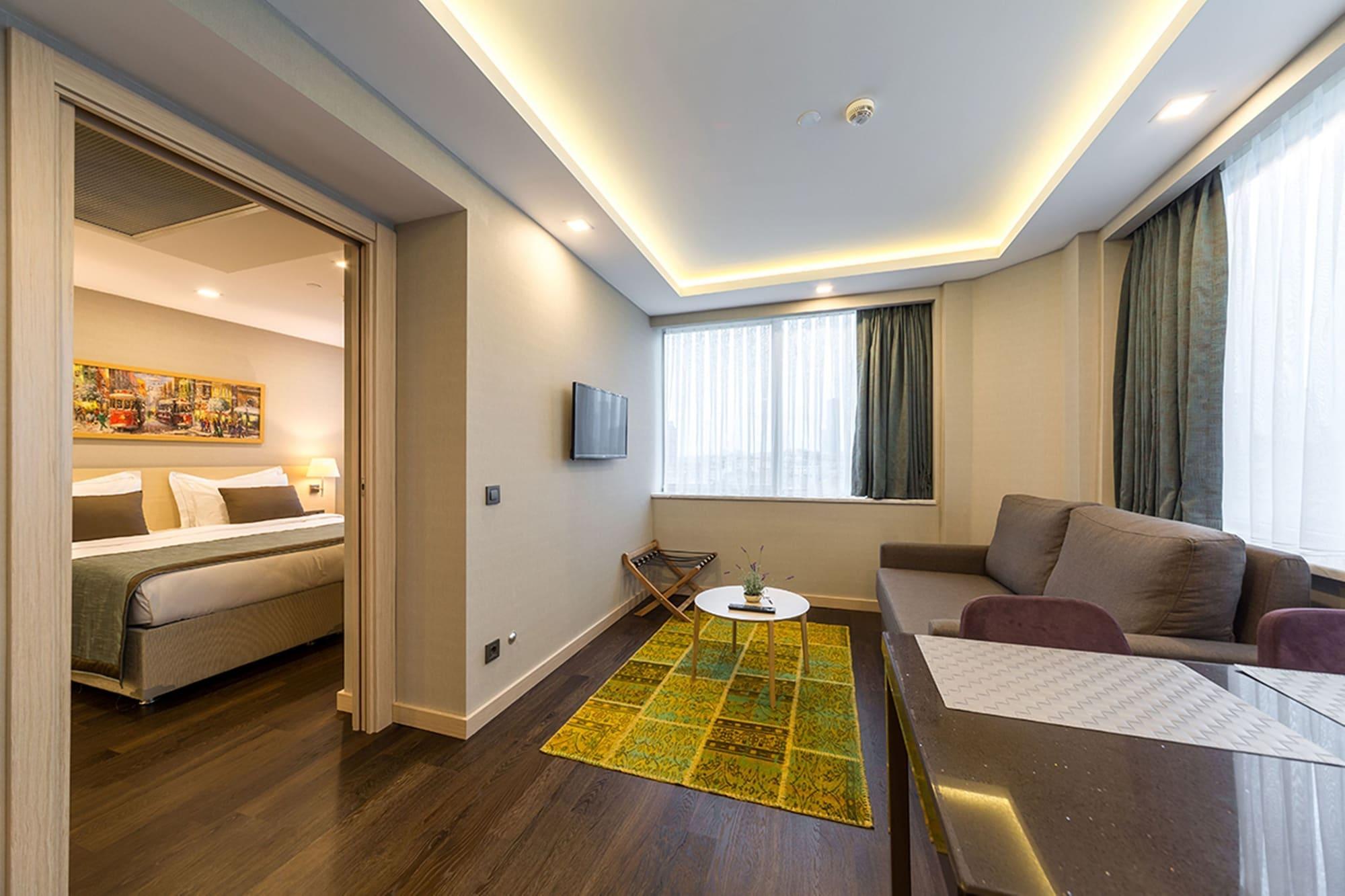 Molton Monapart Mecidiyekoy Istanbul Exterior photo