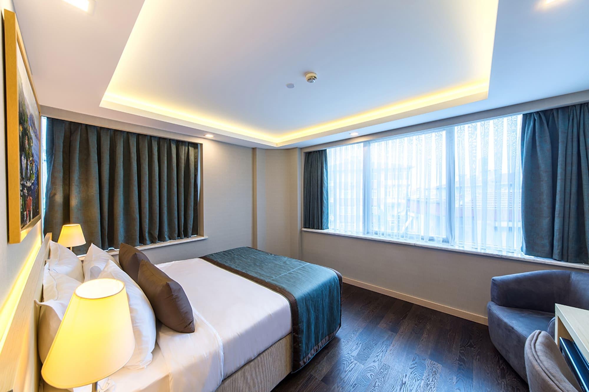 Molton Monapart Mecidiyekoy Istanbul Exterior photo