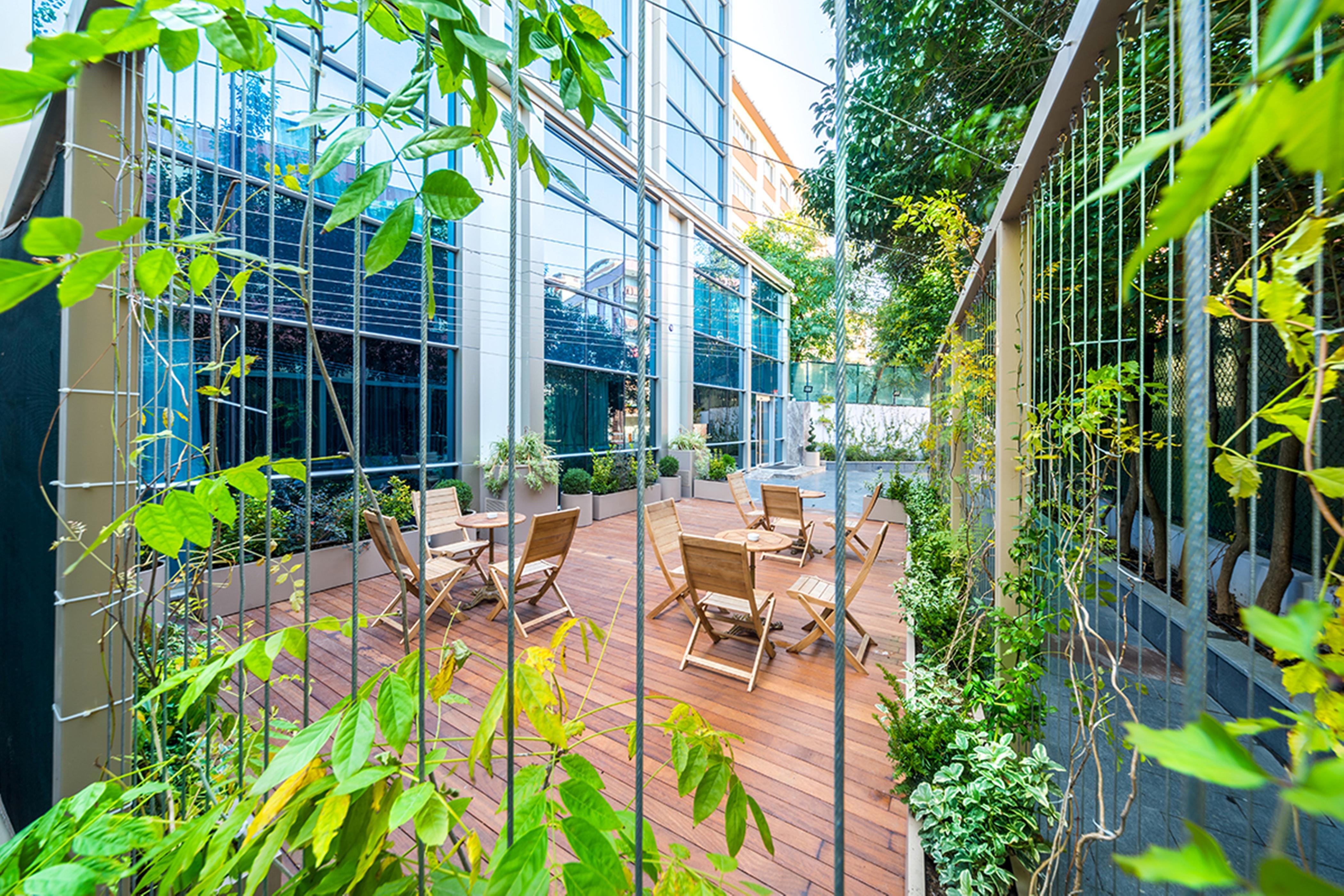 Molton Monapart Mecidiyekoy Istanbul Exterior photo